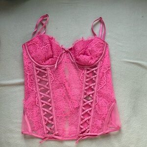 Victoria's Secret Pink Lace Camisole with adjustable size and straps size medium